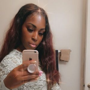 Meet your Posher, Deborah